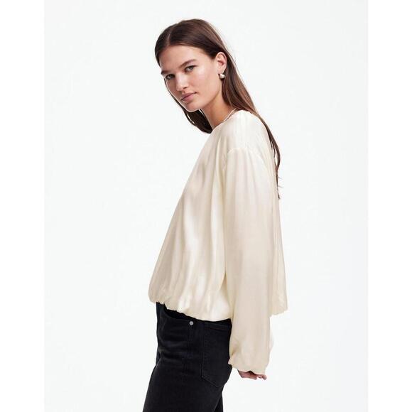 M222 NWT Madewell Long-Sleeve Bubble-Hem Top in Satin - MSRP $98 - Size 6 - Picture 3 of 5